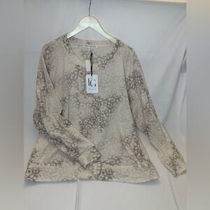 Lola Grace Women’s Xxl Long Sleeve Textured Animal Print Long Sleeve Crewneck